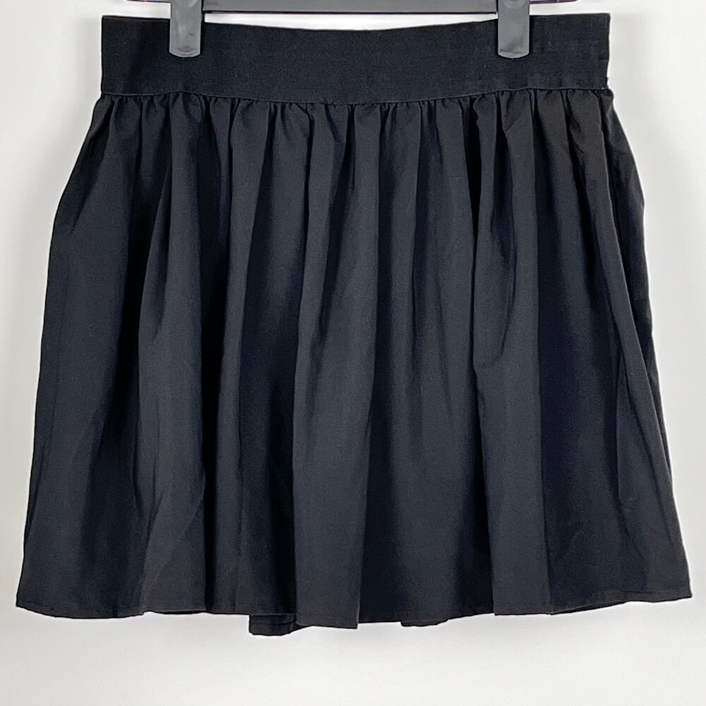 Black Pleated Mini Skort Buit In Shorts, Elastic Waist, Flowy A-Line, Size Med.